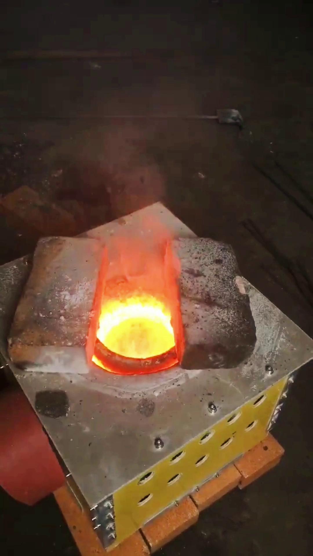 中频熔炼炉 可定制5-350kg熔炼量 适合金银铜铁铝合金熔炼
