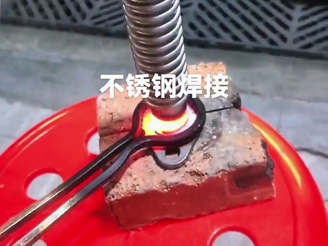 海拓手持式高频焊机：不锈钢焊接的平衡之选