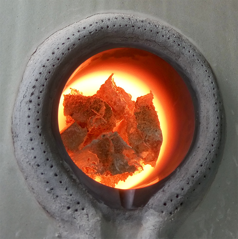 废锡熔炼：选对中频熔炼炉型号，适配才是关键(图2)