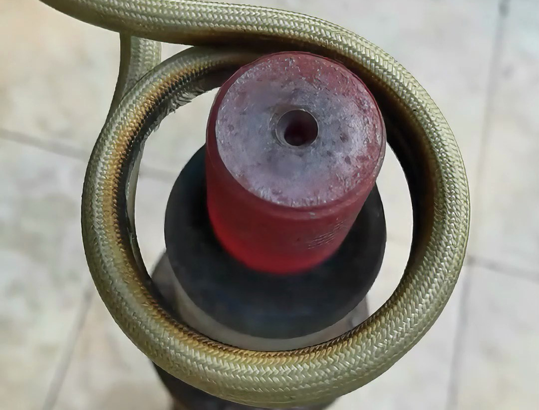 手持式高频加热机电机轴头退火演示，现场操作超方便