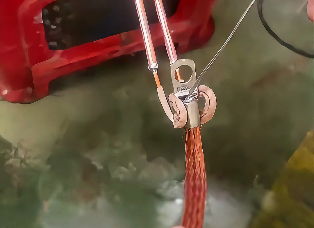 线束端子锡焊提速！海瑞拓6KW超高频焊接机，5秒搞定一个