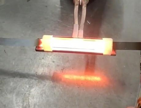 不锈钢带淬火退火全过程揭秘!海瑞拓超高频加热设备,精准控温拿捏全工艺(图1) 不锈钢带淬火退火全过程揭秘!海瑞拓超高频加热设备,精准控温拿捏全工艺(图1)