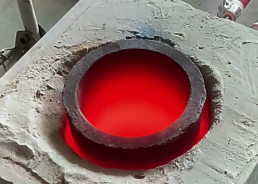 落地式30公斤中频熔炼炉，方便更换坩埚