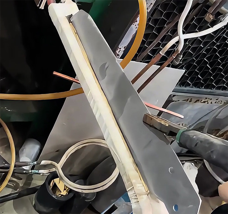 锯片锯齿淬火硬度冲刺HRC60+！海瑞拓超高频淬火机，硬度耐磨双达标(图1)