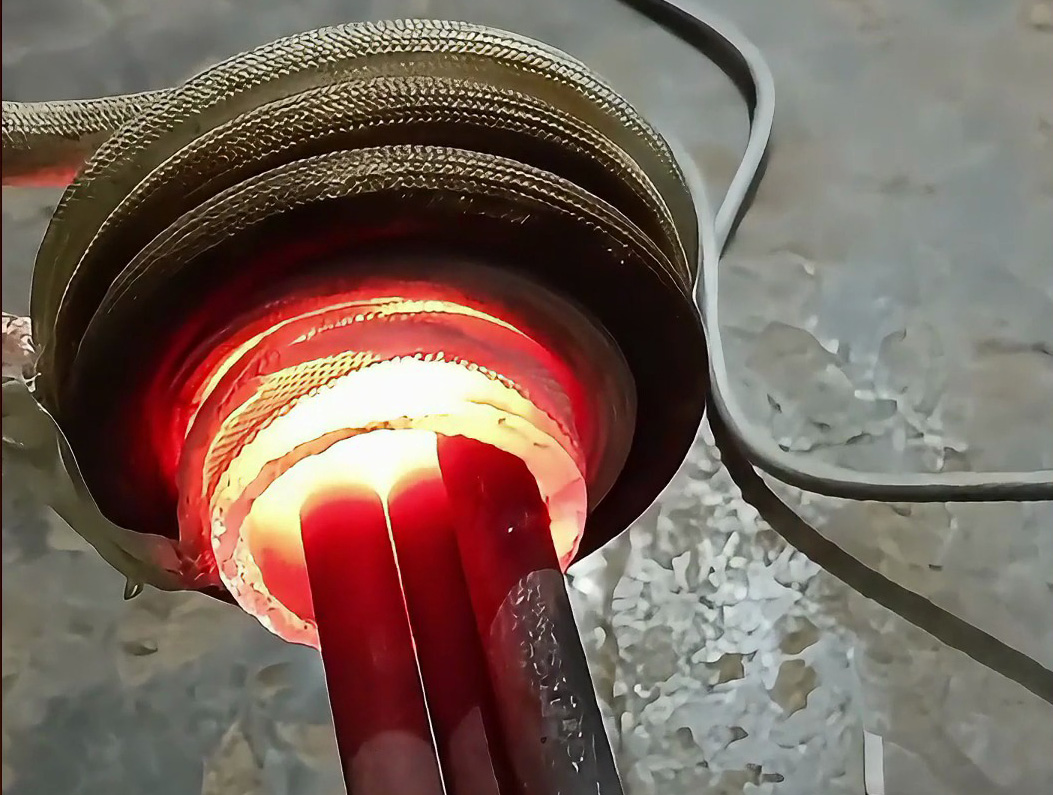 高频加热机 配备带石英保护套的感应加热线圈 避免表面划伤