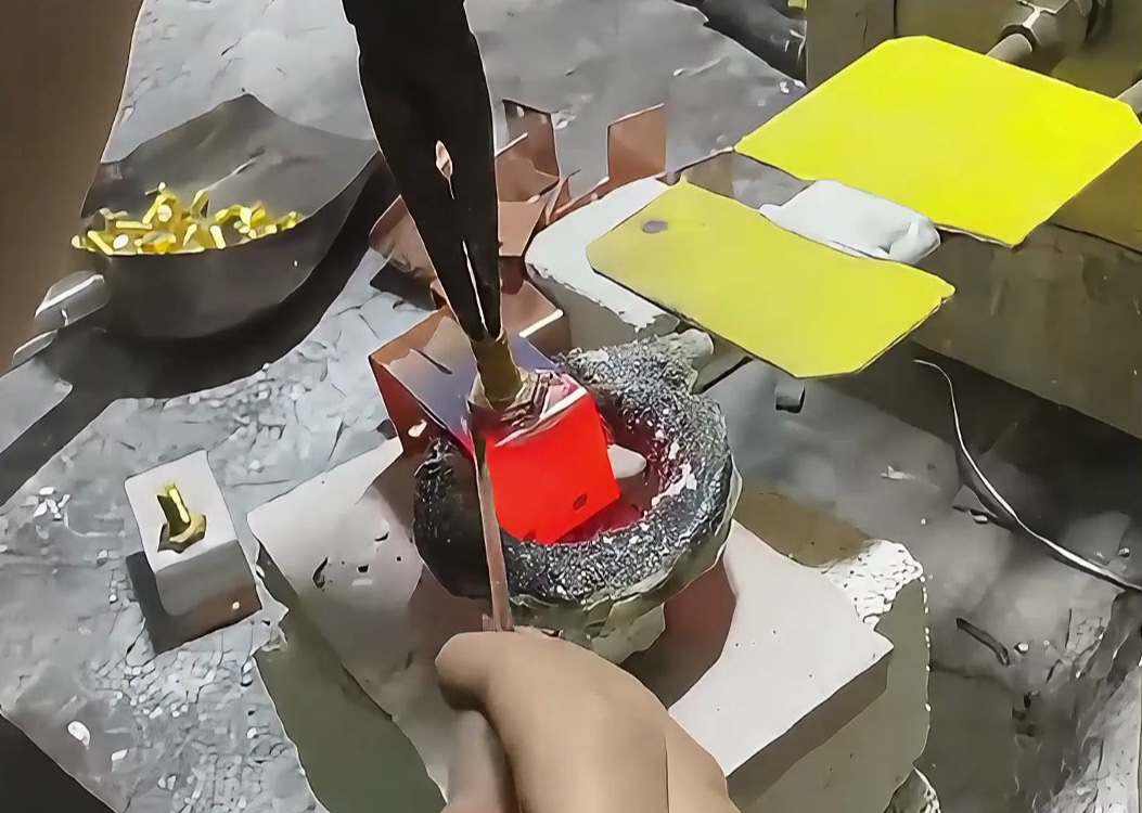 操作演示｜海瑞拓高频焊接机，轻松搞定铜件钎焊难题(图1)