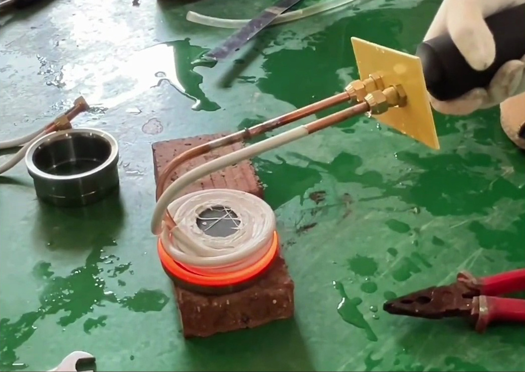 手把手教你精确热取100mm座圈，手持式感应加热方