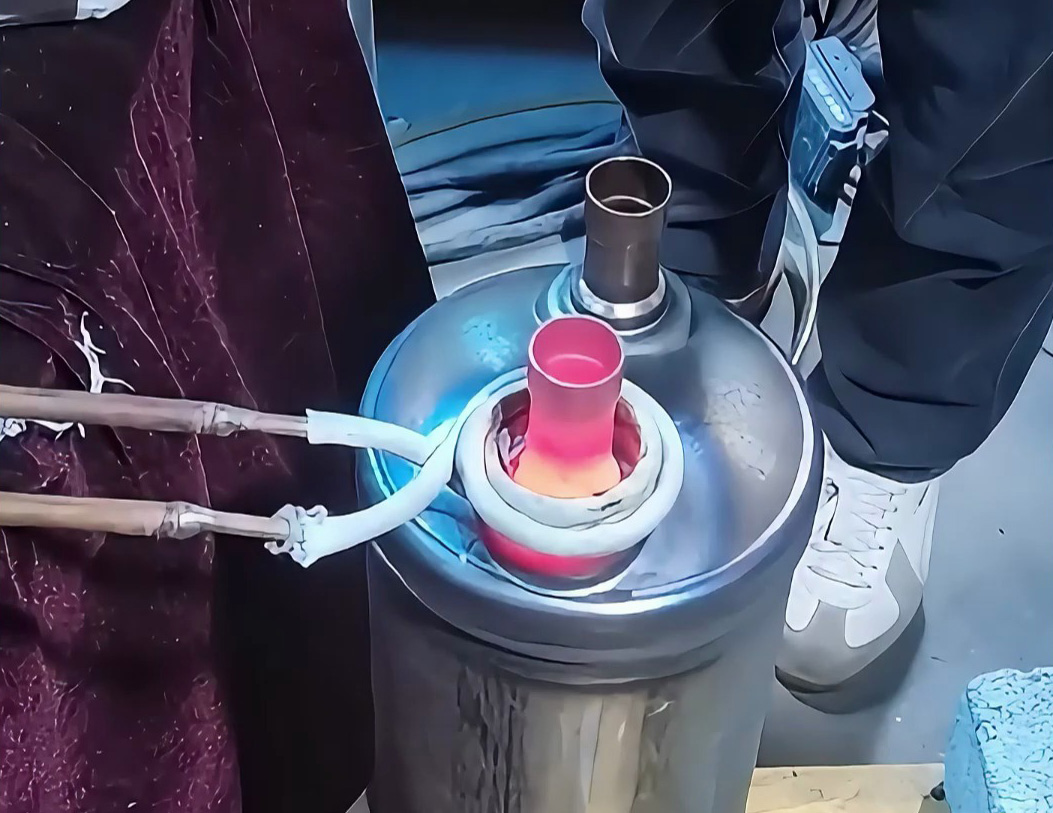 铜和不锈钢都能焊？看高频钎焊机焊接分液器铜与不锈钢