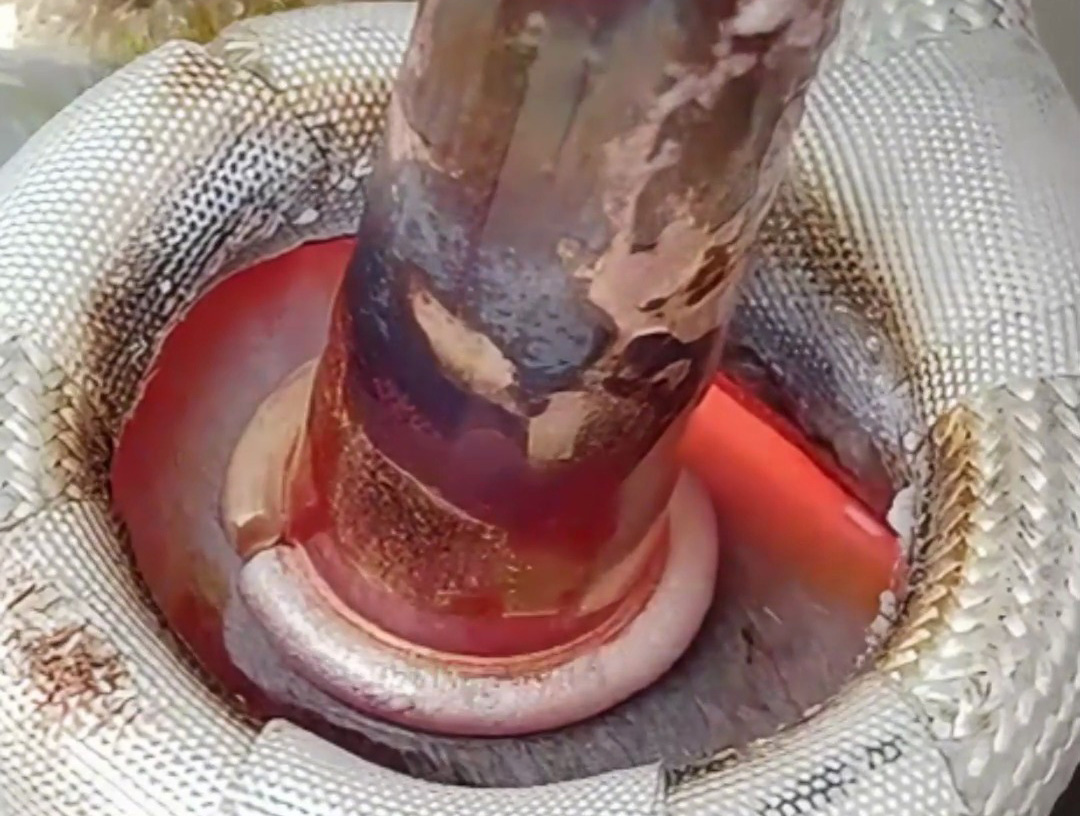 焊接新手必看！高频焊接机之钢管与铜管焊接全过程揭秘