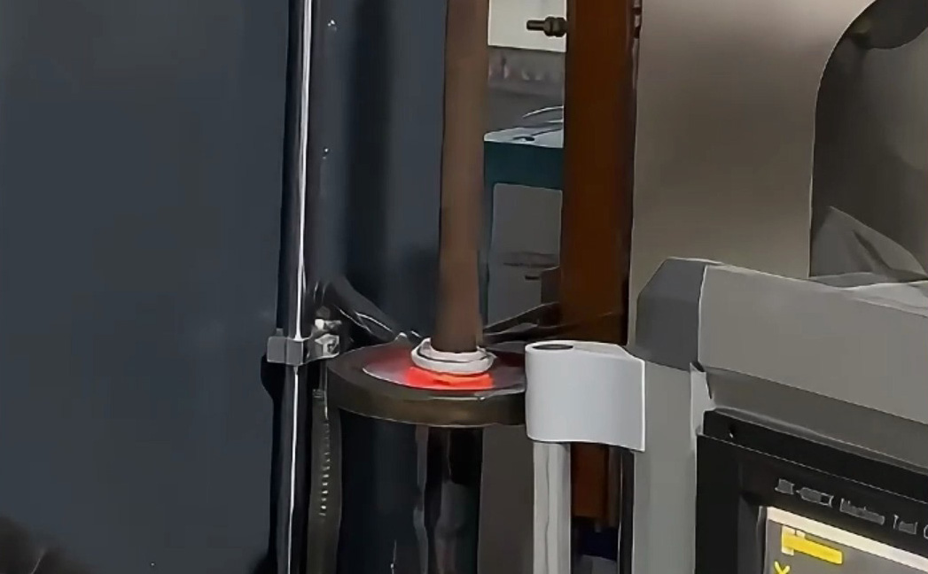 高频淬火机床调试竟然这么讲究？温度的每一个细节都不