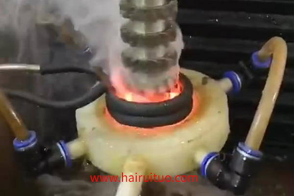 轴淬火设备-融入生产工艺过程