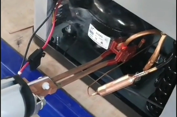 冰箱压缩机铜管钎焊用高频焊机